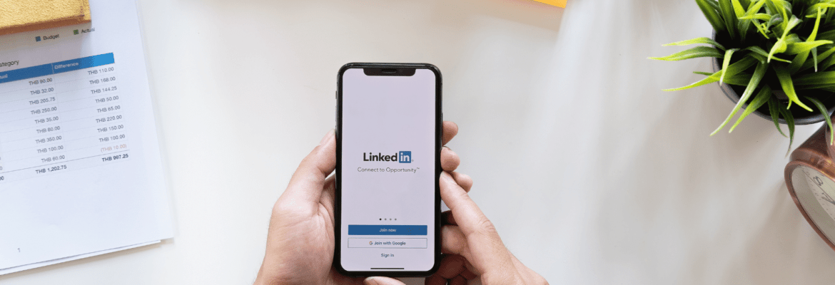 Comment optimiser son profil LinkedIn et faire flasher les recruteurs ?